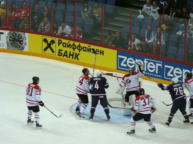 Photo hockey album Mondial 12 - Canada VS Etats Unis