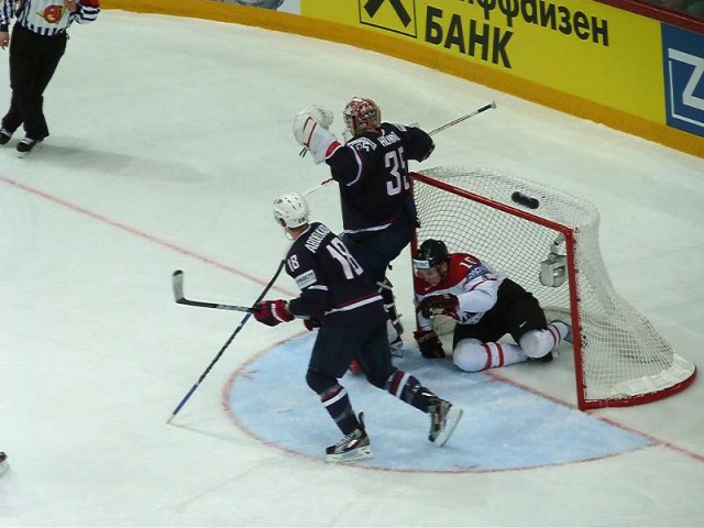 Photo hockey album Mondial 12 - Canada VS Etats Unis