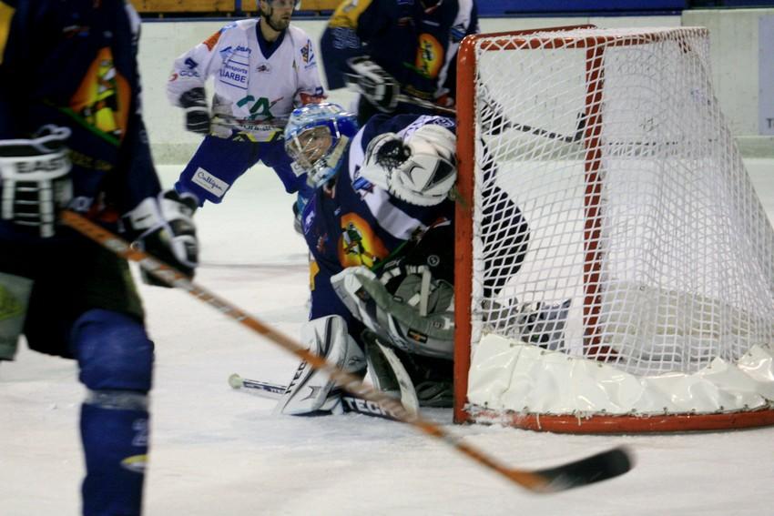 Mont-Blanc 5 - 3 Dijon 
