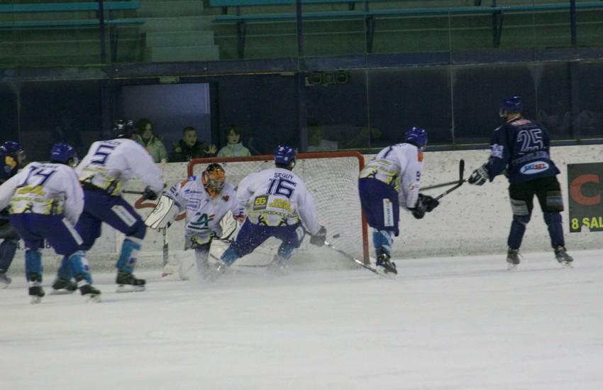 Mont-Blanc 5 - 3 Dijon 