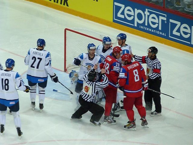 Photo hockey album Mondial 12 - Russie VS Finlande