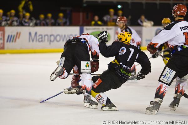 Strasbourg  7 - 3 Neuilly/Marne