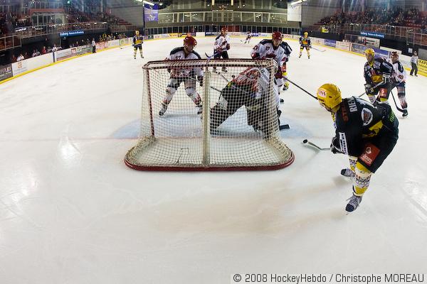 Strasbourg  7 - 3 Neuilly/Marne