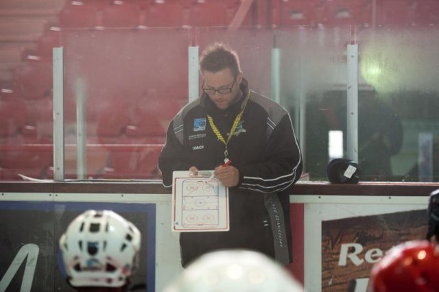 Photo hockey reportage D3 : Les Marseillais au vert.
