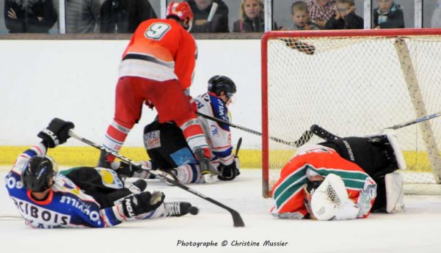 Photo hockey reportage Préparation de Caen en images.