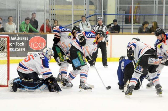 Photo hockey reportage Préparation de Caen en images.