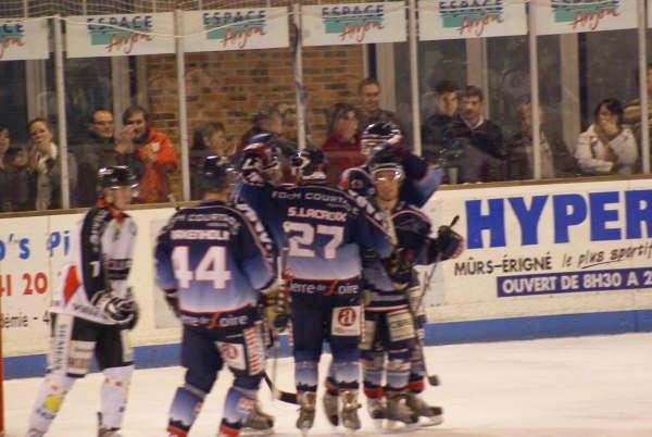 Angers  5 - 2 Caen 