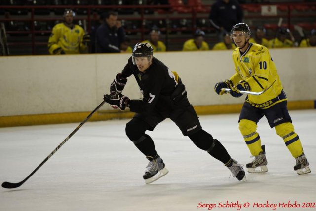 Photo hockey reportage TIC : L'aigle kazakh impérial
