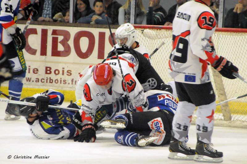Caen  10 - 0 Neuilly/Marne