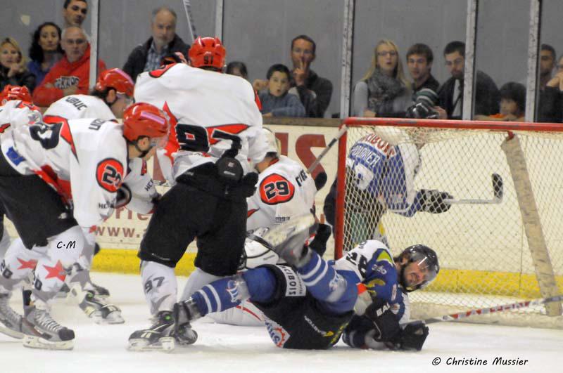 Caen  10 - 0 Neuilly/Marne