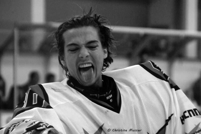 Caen  10 - 0 Neuilly/Marne