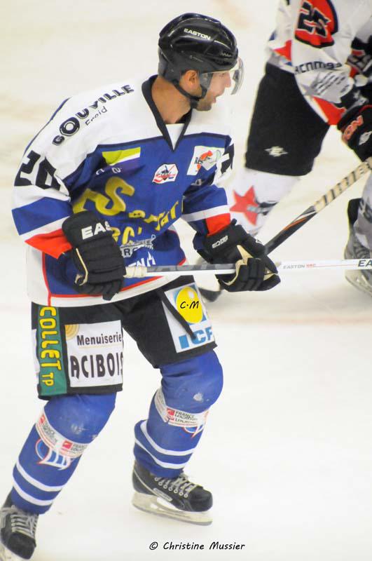 Caen  10 - 0 Neuilly/Marne