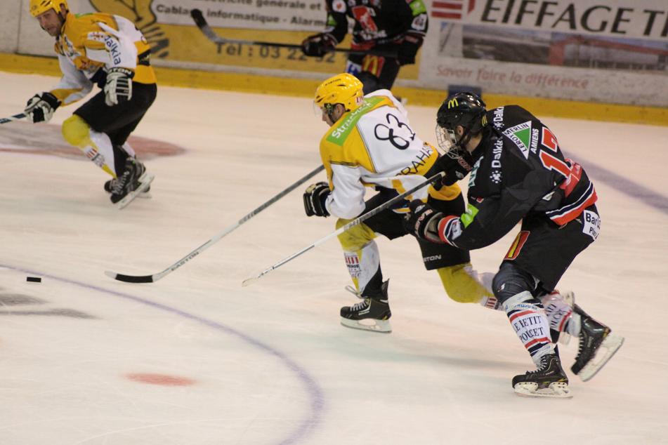 Amiens  4 - 3 Strasbourg 