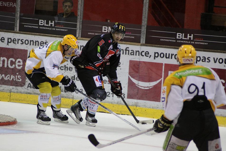 Amiens  4 - 3 Strasbourg 