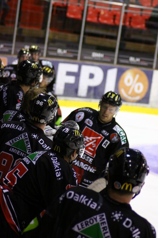 Amiens  4 - 3 Strasbourg 