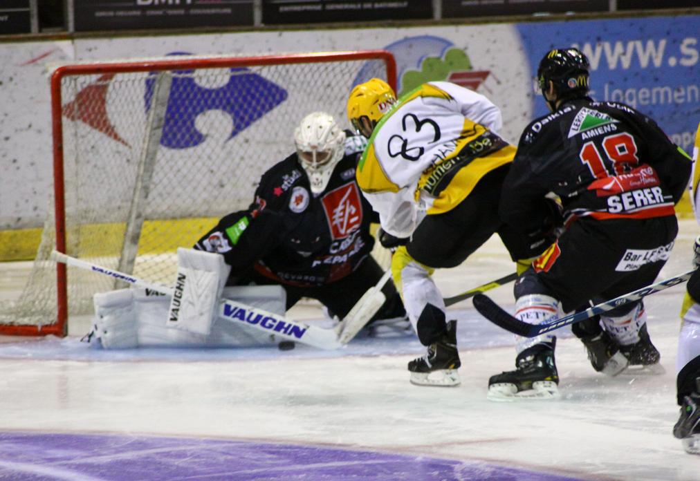 Amiens  4 - 3 Strasbourg 