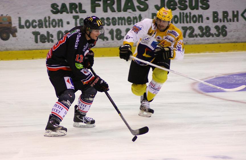 Amiens  4 - 3 Strasbourg 