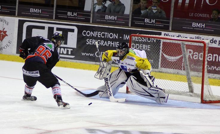 Amiens  4 - 3 Strasbourg 