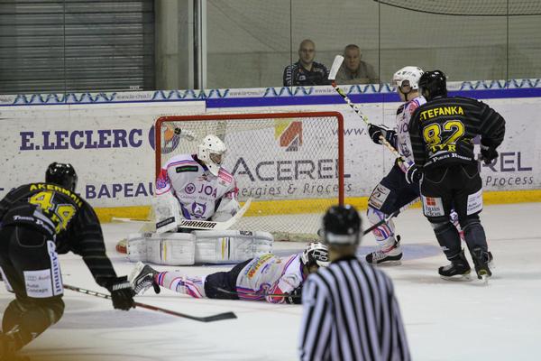 Rouen 2 - 4 Epinal 