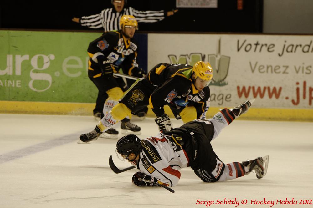 Strasbourg  3 - 4 Mulhouse