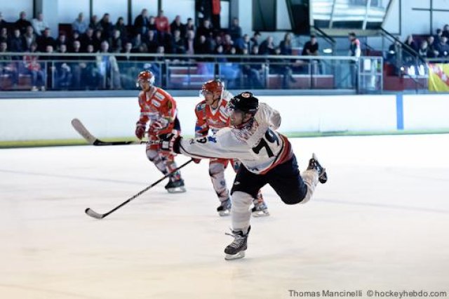 Photo hockey match Amnéville - Toulouse-Blagnac le 15/09/2012