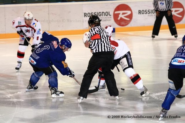 Photo hockey match Mont-Blanc - Briançon  le 01/11/2008