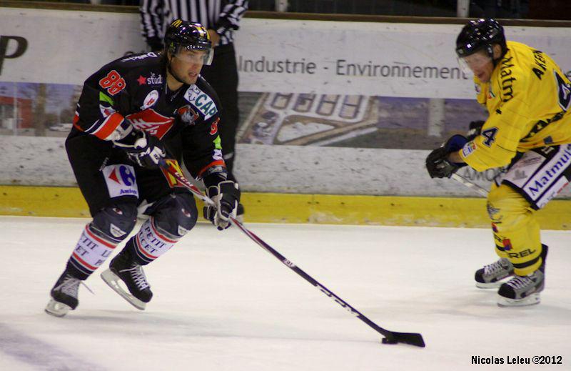 Amiens  5 - 3 Rouen