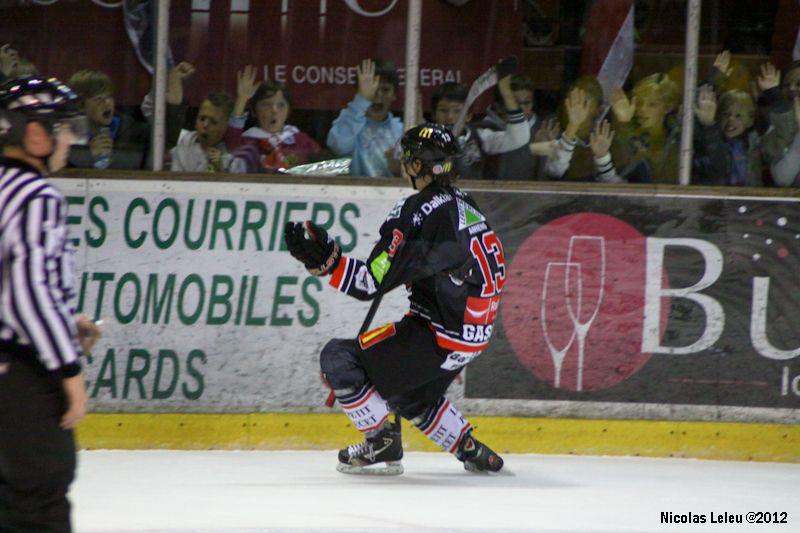 Amiens  5 - 3 Rouen