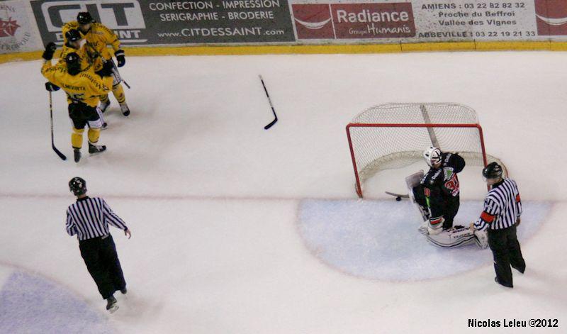 Amiens  5 - 3 Rouen