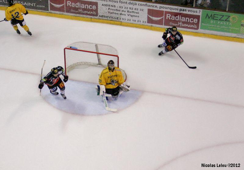 Amiens  5 - 3 Rouen