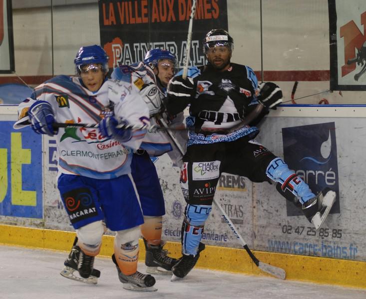 Tours  9 - 1 Clermont-Ferrand