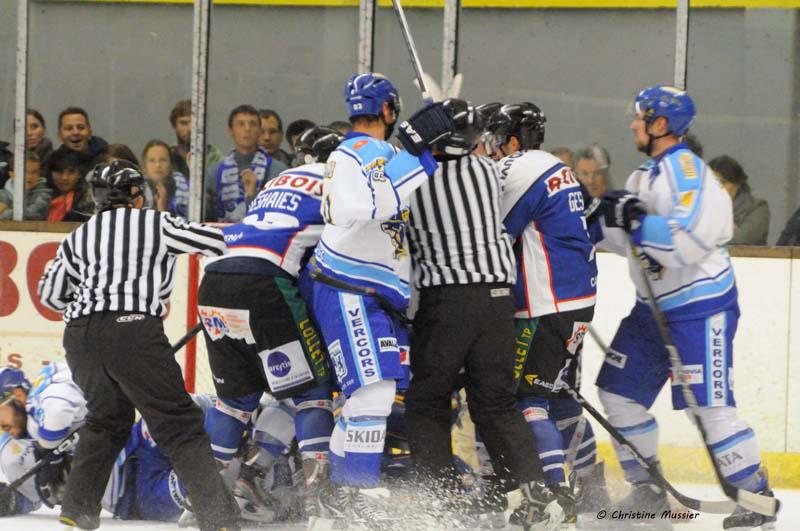 Caen  4 - 7 Villard-de-Lans