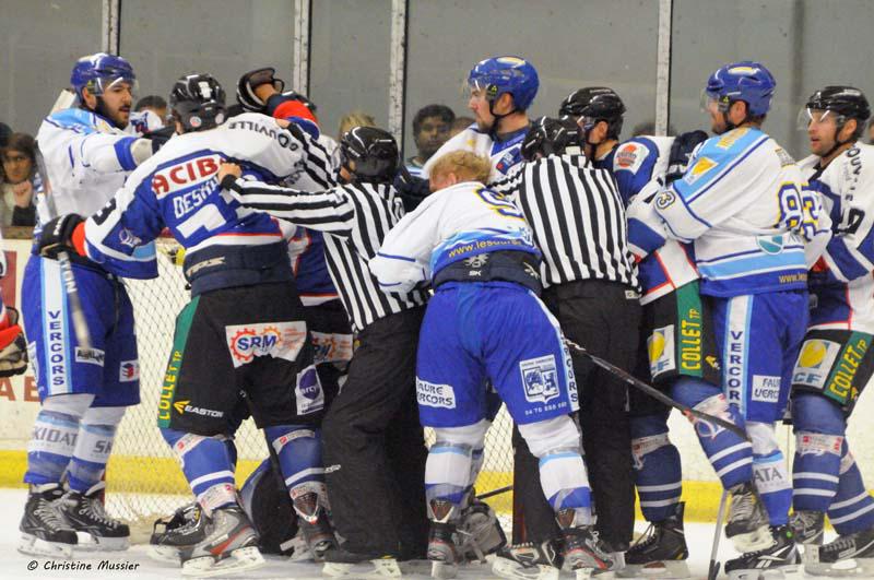 Caen  4 - 7 Villard-de-Lans