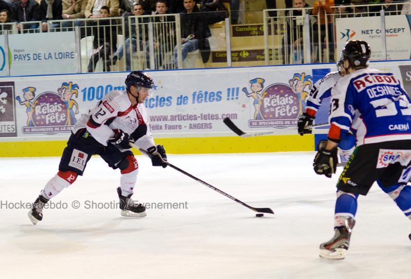 Angers  7 - 1 Caen 