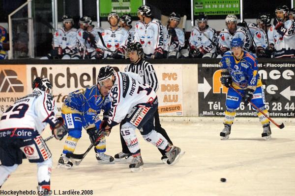 Villard-de-Lans 0 - 4 Angers 