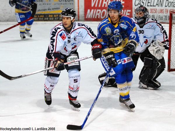 Villard-de-Lans 0 - 4 Angers 