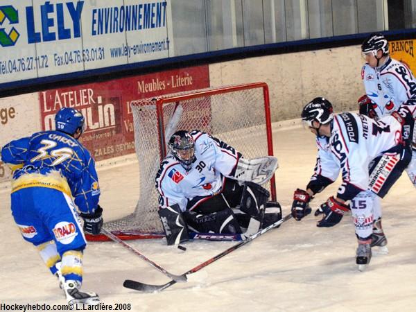 Villard-de-Lans 0 - 4 Angers 