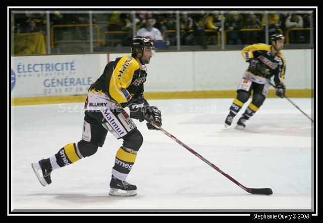 Rouen 9 - 3 Chamonix 