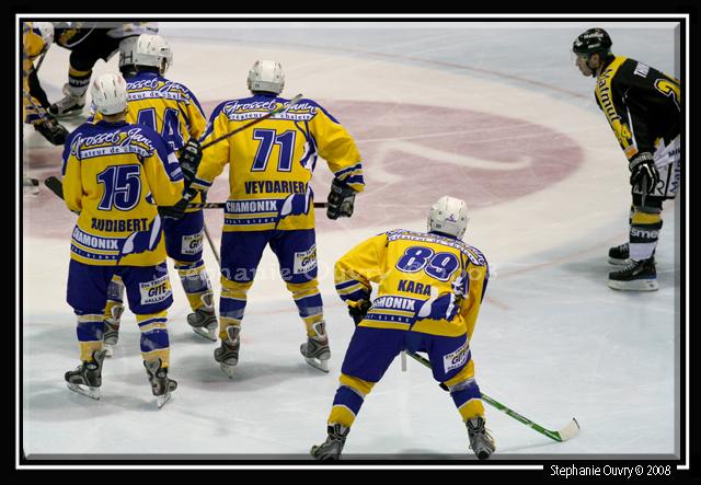 Rouen 9 - 3 Chamonix 