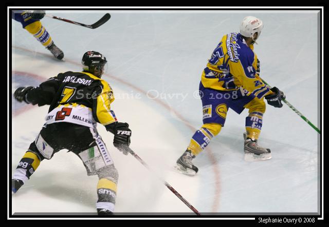 Rouen 9 - 3 Chamonix 