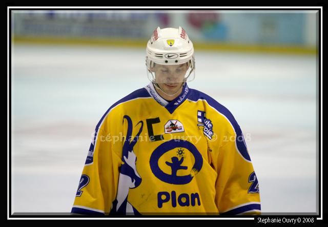 Rouen 9 - 3 Chamonix 