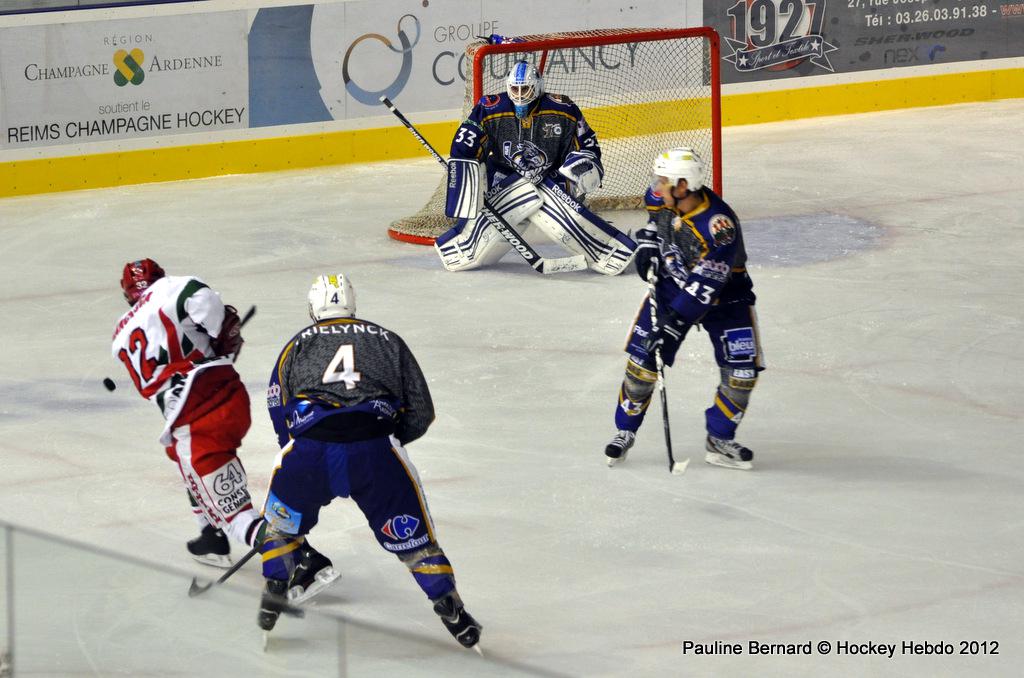 Reims 5 - 1 Anglet