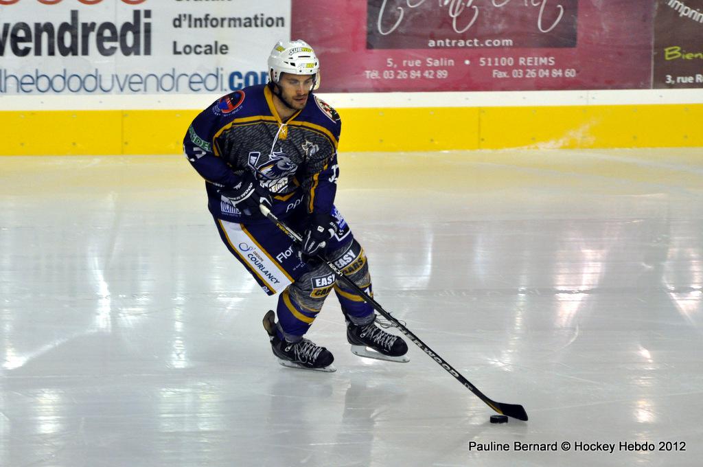 Reims 5 - 1 Anglet