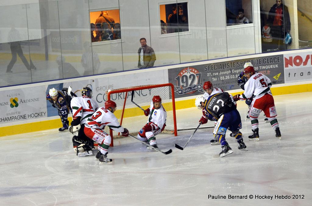 Reims 5 - 1 Anglet