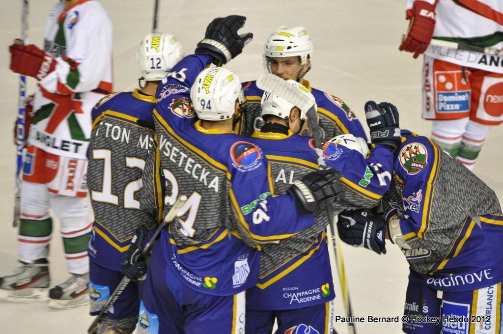 Reims 5 - 1 Anglet