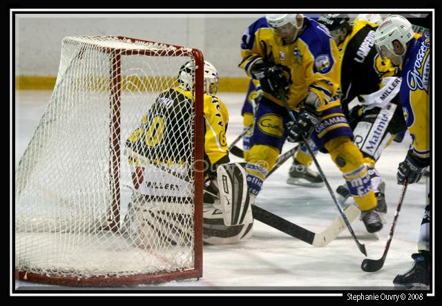 Rouen 9 - 3 Chamonix 