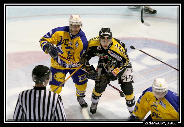 Rouen 9 - 3 Chamonix 