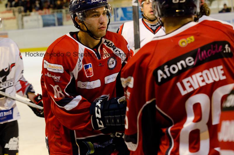 Angers  4 - 1 Neuilly/Marne
