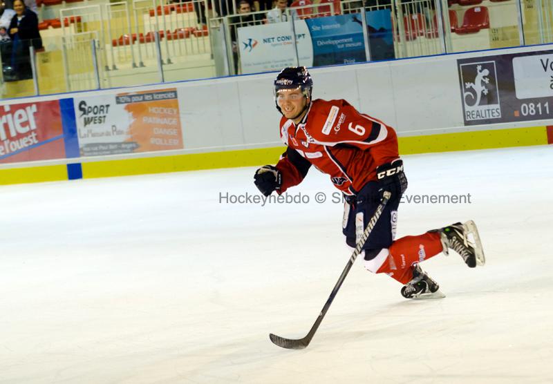 Angers  4 - 1 Neuilly/Marne