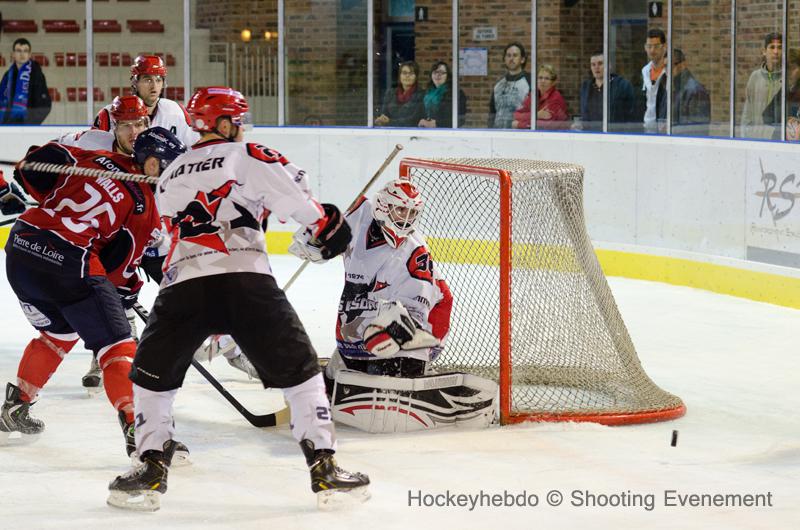 Angers  4 - 1 Neuilly/Marne